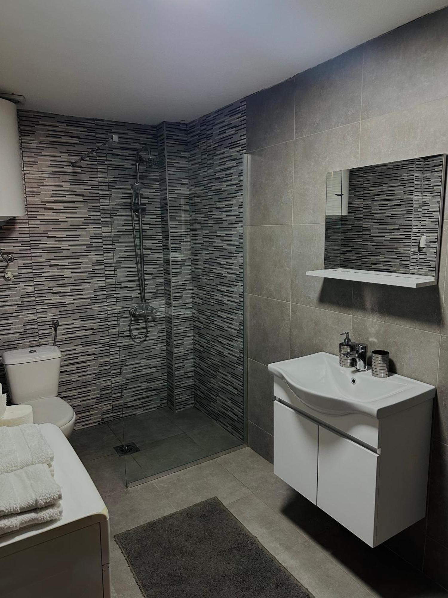 Anka Apartment Stip Luaran gambar