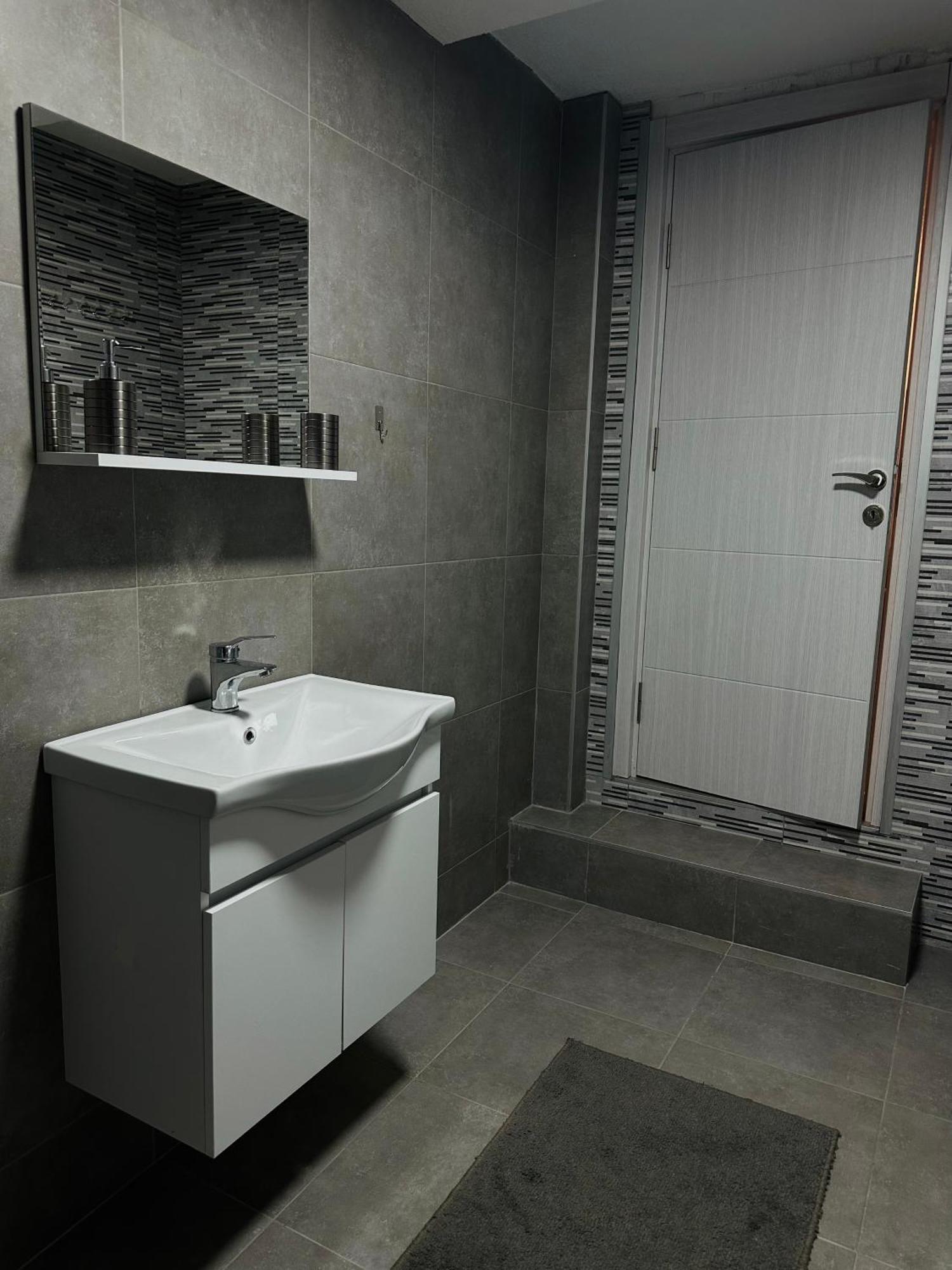 Anka Apartment Stip Luaran gambar